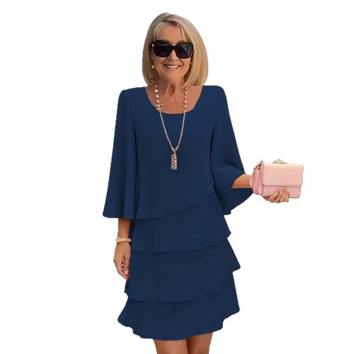 Elegante vestido midi con volantes